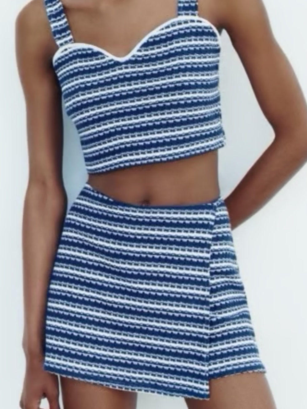 Zara blue rustic wrap style set